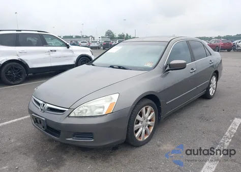2006 Honda Accord 3.0 Ex from USA, damaged, VIN 1HGCM66526A050992